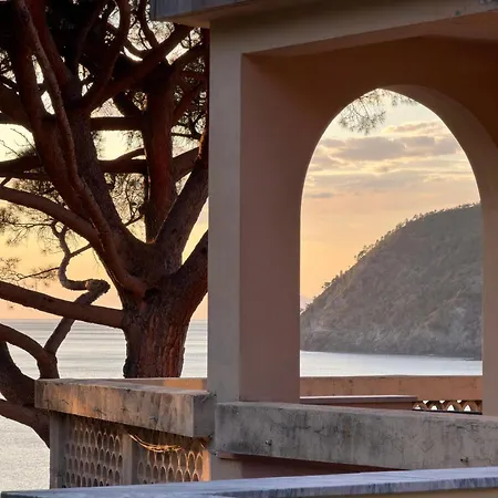 Villa Mare Blu Levanto