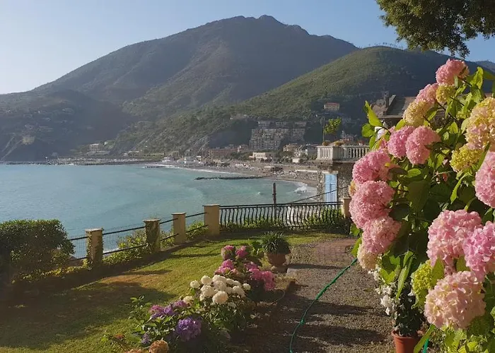 Mare Blu Vila Levanto